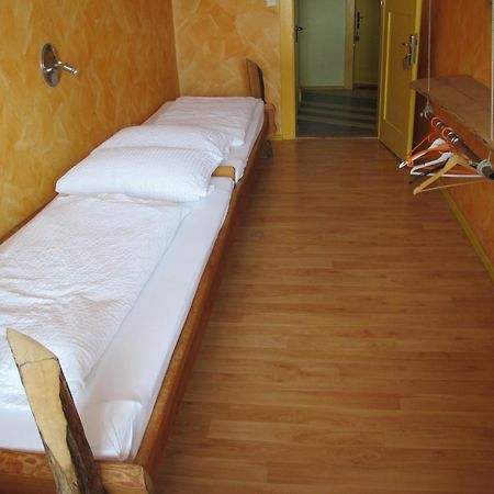 Schiff Bihlerdorf - Hostel Exteriör bild