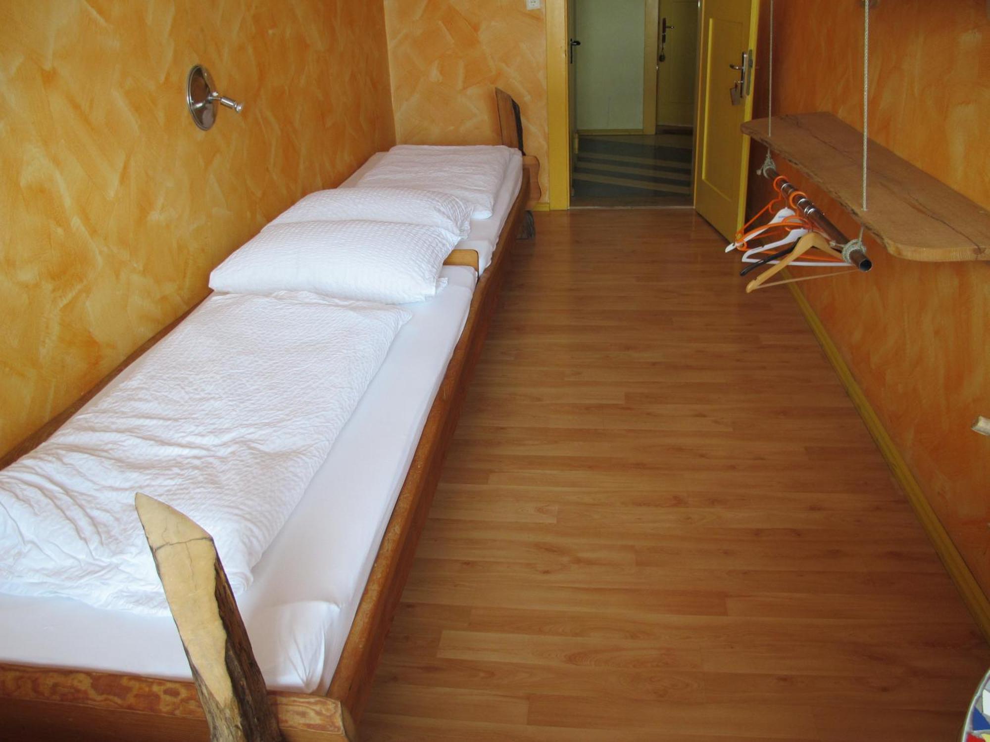 Schiff Bihlerdorf - Hostel Exteriör bild