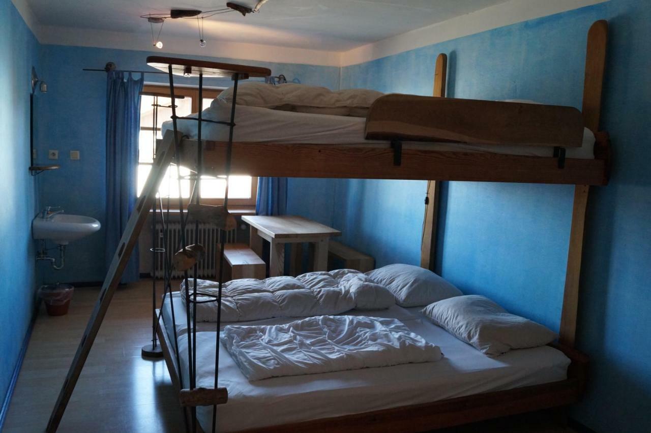 Schiff Bihlerdorf - Hostel Exteriör bild