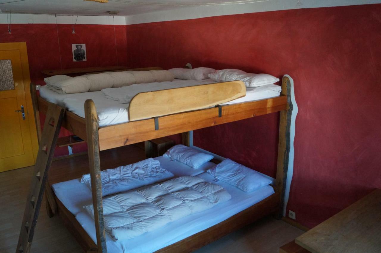 Schiff Bihlerdorf - Hostel Exteriör bild