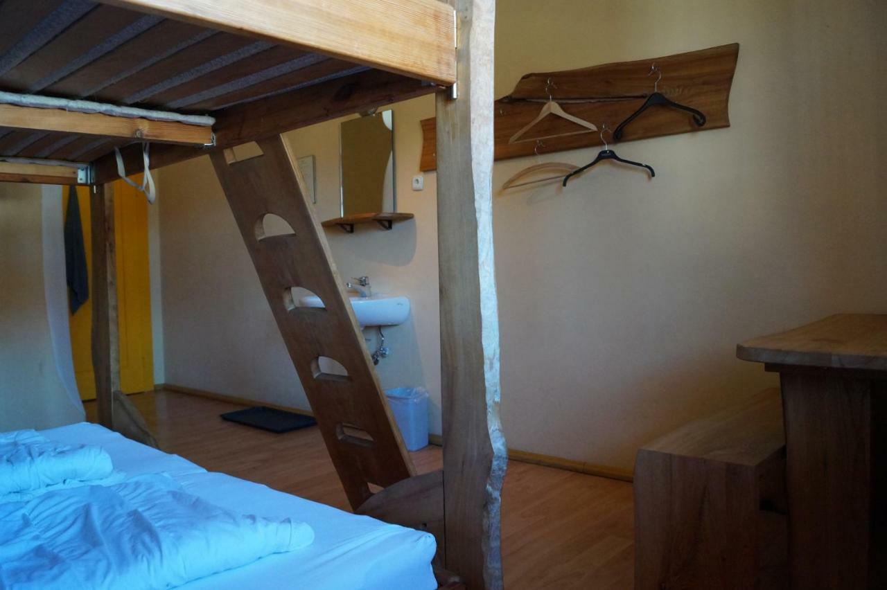Schiff Bihlerdorf - Hostel Exteriör bild